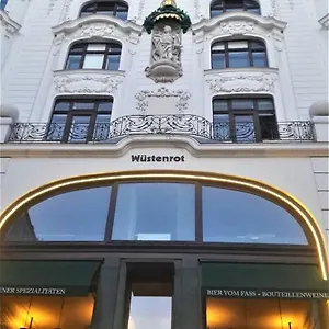  Apartment At St. Stephan